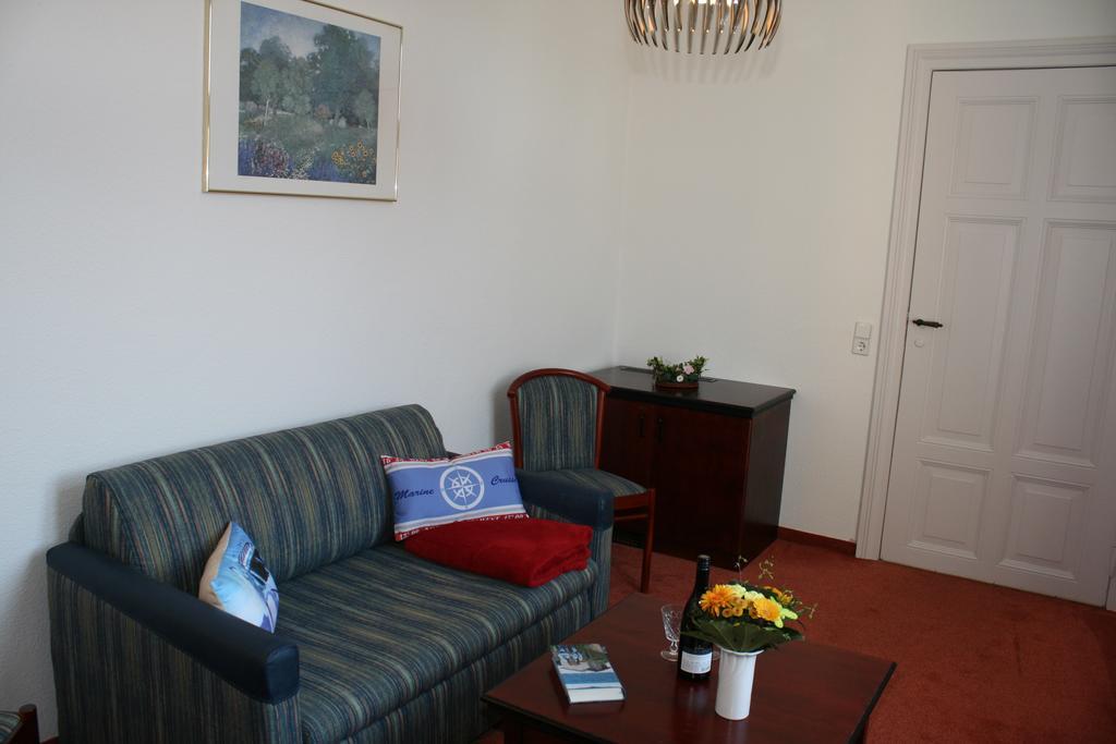 Garni Eden Hotels Villa Dora Heringsdorf  Exteriör bild